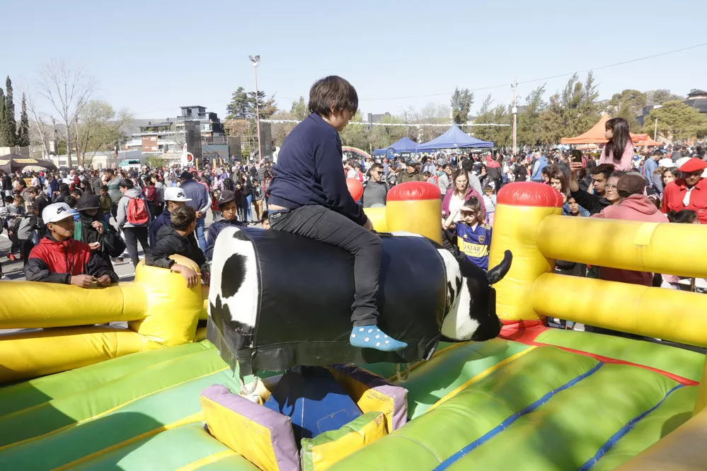 REGION OBJETIVO FOTO VILLA CARLOS PAZ DIA DE LA NIÑEZ 2