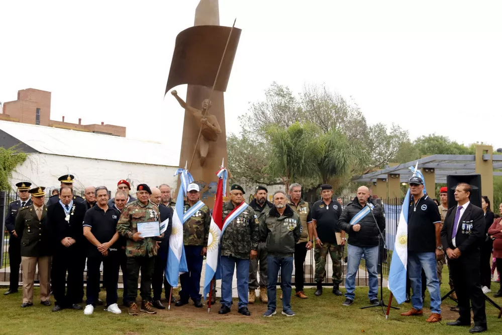 REGION OBJETIVO FOTO VILLA CARLOS PAZ MALVINAS 1