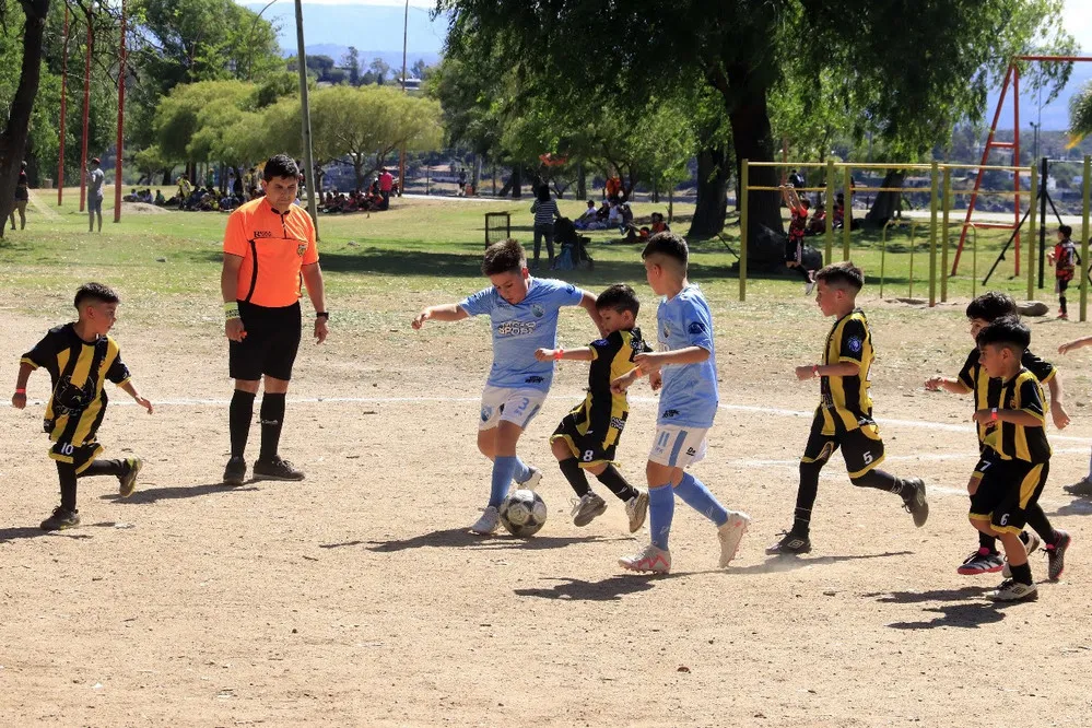 REGION OBJETIVO FOTO VILLA CARLOS PAZ FIN DE SEMANA 291023 4