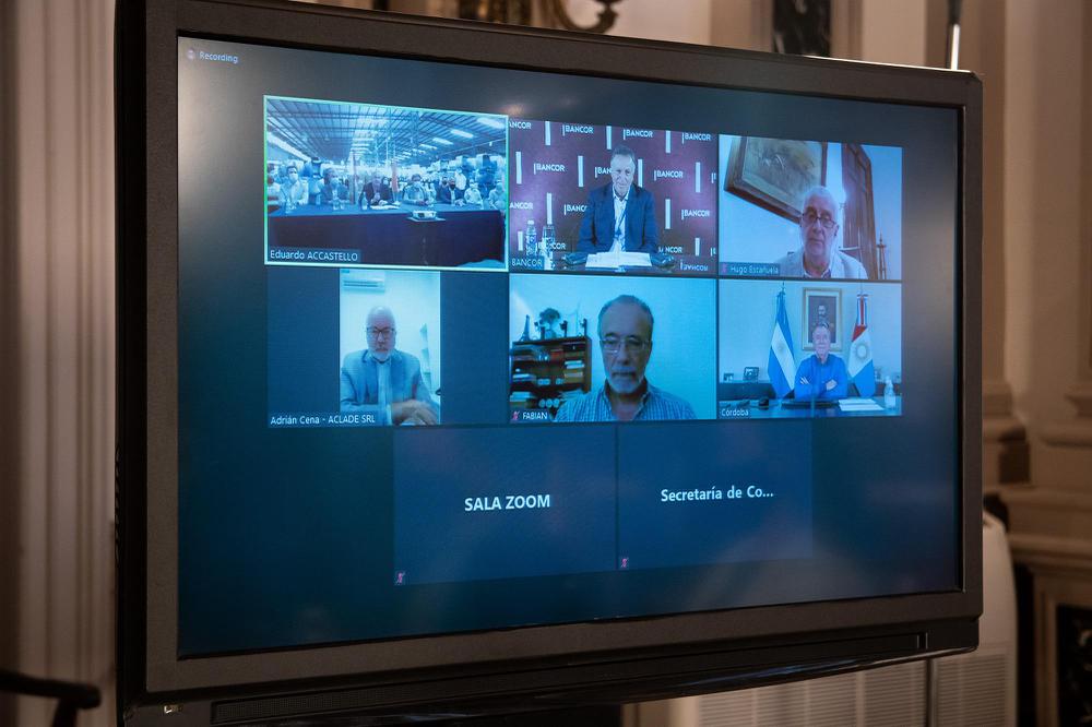 Foto gacetilla Dale Gas Industria Villa del Rosario 3