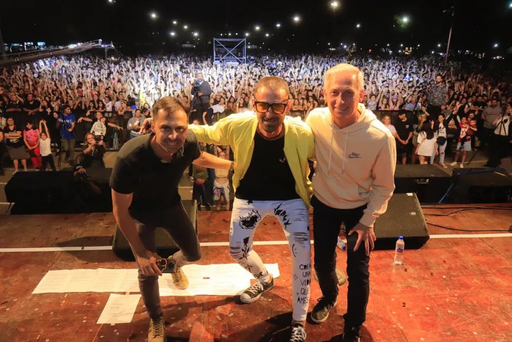 REGION OBJETIVO FOTO VILLA CARLOS PAZ FIESTA PRIMAVERA 2023 1