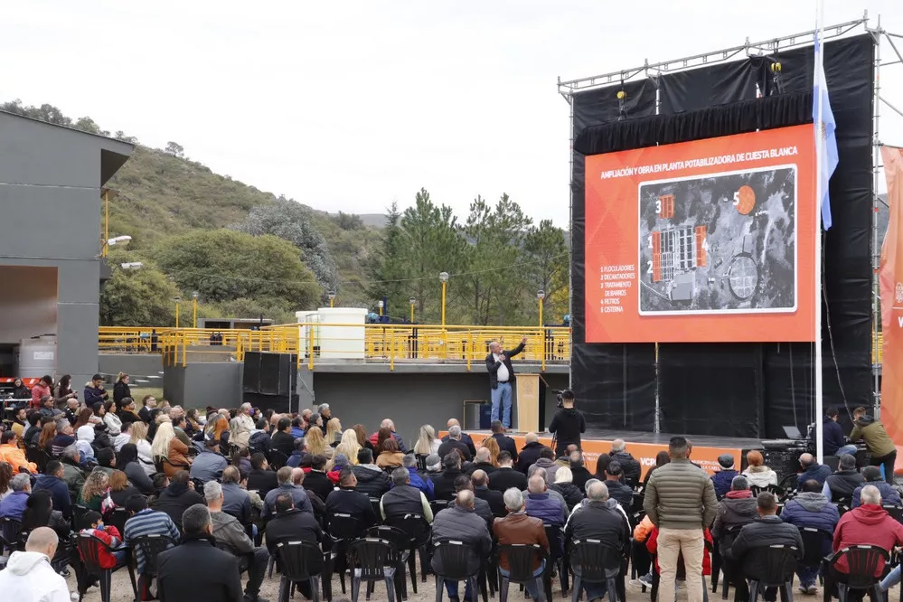 REGION OBJETIVO FOTO VILLA CARLOS PAZ AGUA ANUNCIOS 3