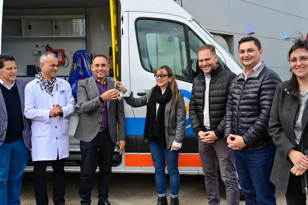 REGION OBJETIVO FOTO VILLA MARIA BARBAS MUNI UNVM ambulancia