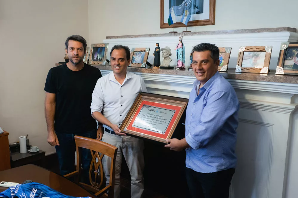 REGION OBJETIVO FOTO RIO CUARTO Llamosas Atenas-14