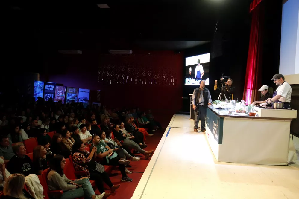 REGION OBJETIVO FOTO VILLA CARLOS PAZ FINDE 151022 3