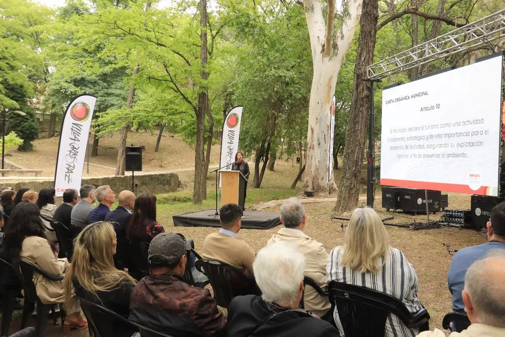 REGION OBJETIVO FOTO VILLA CARLOS PAZ REUNION INSTITUCIONES