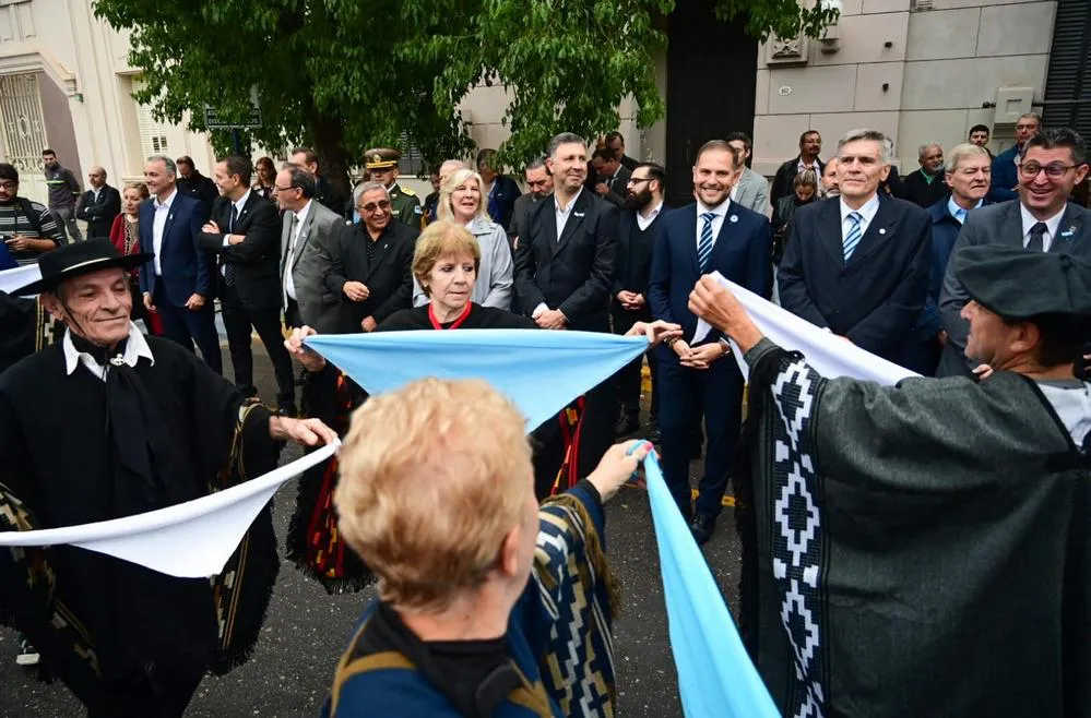 REGION OBJETIVO FOTO VILLA MARIA Acto 25 de Mayo 04