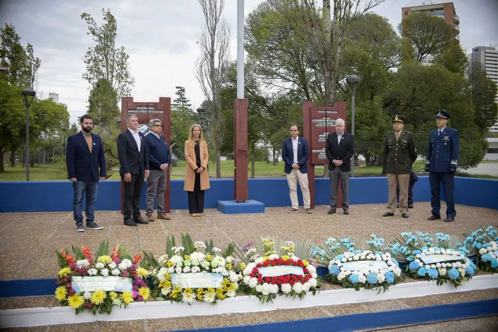 REGION OBJETIVO FOTO RIO CUARTO Actos Malvinas (7)