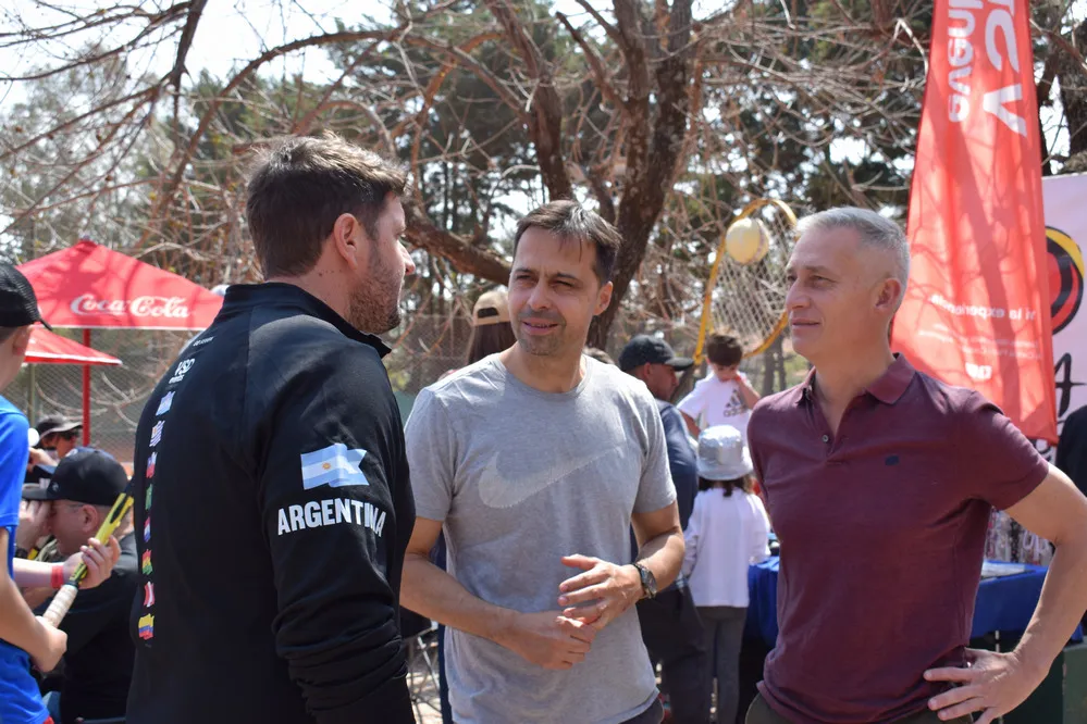 REGION OBJETIVO FOTO VILLA CARLOS PAZ FIN DE SEMANA AVILES