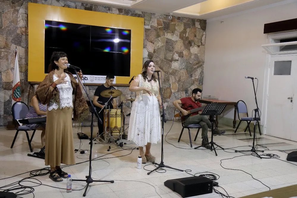 REGION OBJETIVO FOTO VILLA CARLOS PAZ FIN DE SEMANA 201123 2