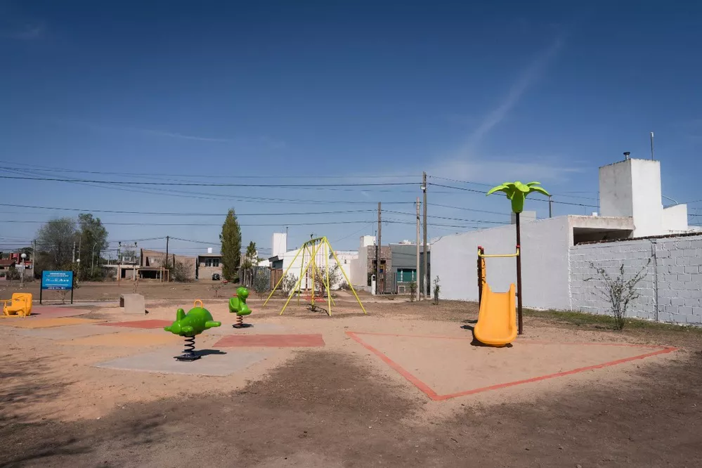 REGION OBJETIVO FOTO RIO CUARTO Plaza Sagrado Corazón de Banda Norte (2)