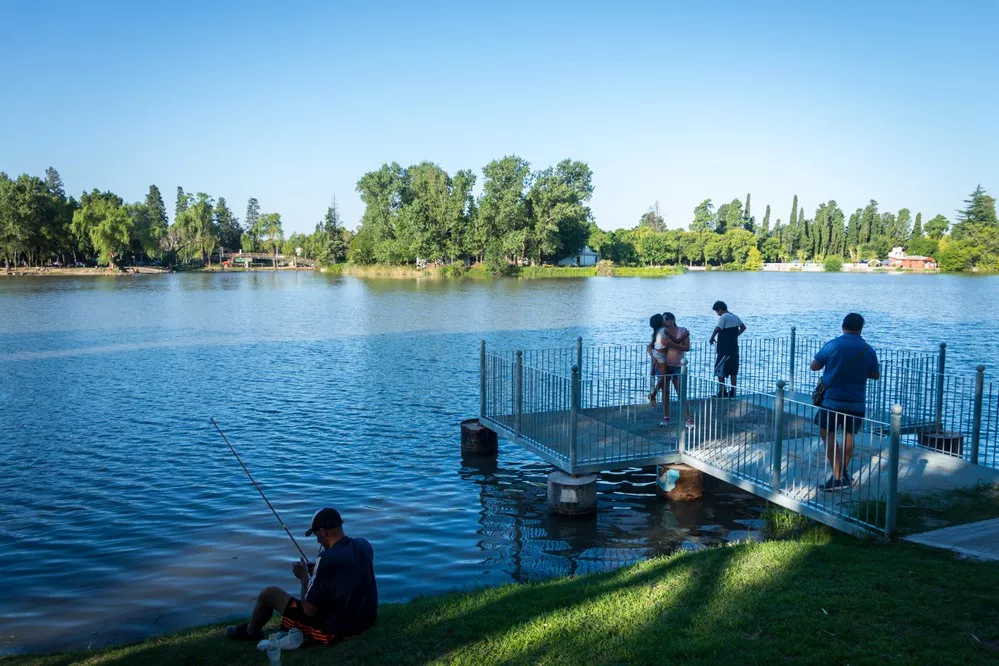 REGION OBJETIVO FOTO RIO CUARTO Lago Villa Dalcar (3)