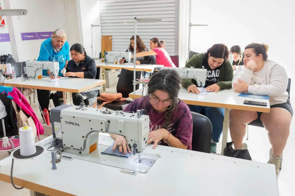 REGION OBJETIVO FOTO RIO CUARTO TRAMA EMPRENDEDORA CURSO COSTURA 2025