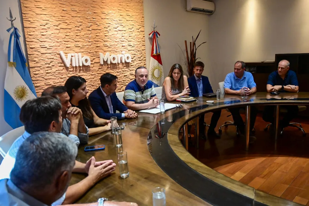 REGION OBJETIVO FOTO VILLA MARIA REUNION TRANSITO COMERCIO