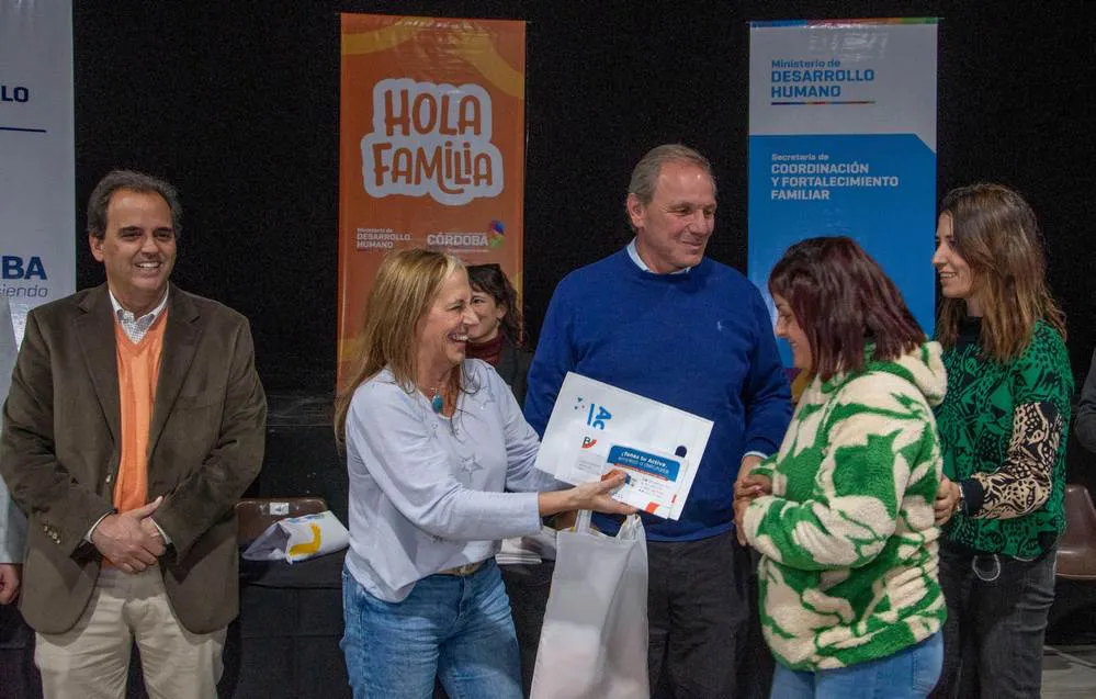 REGION OBJETIVO FOTO PROGRAMA HOLA FAMILIA 2