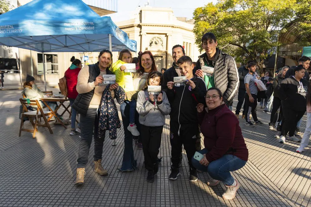 REGION OBJETIVO FOTO RIO CUARTO Vacaciones - Plaza Roca_3