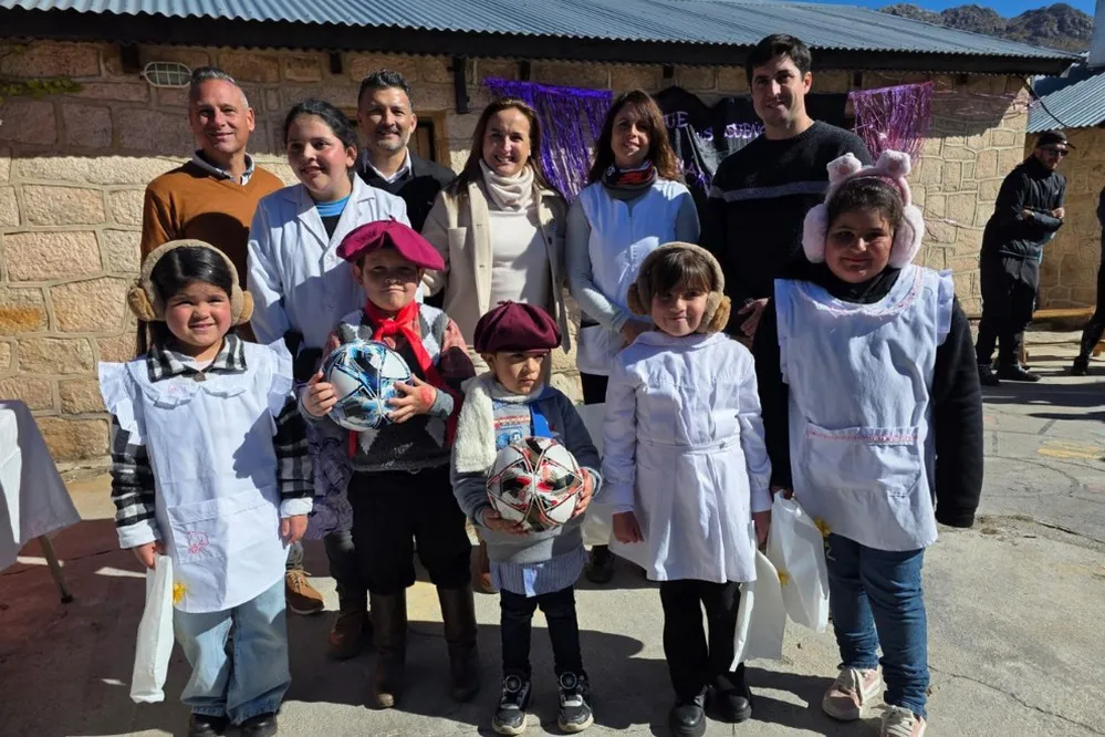 REGION OBJETIVO FOTO ESCUELAS DE MONTAÑA CIERRE 2025