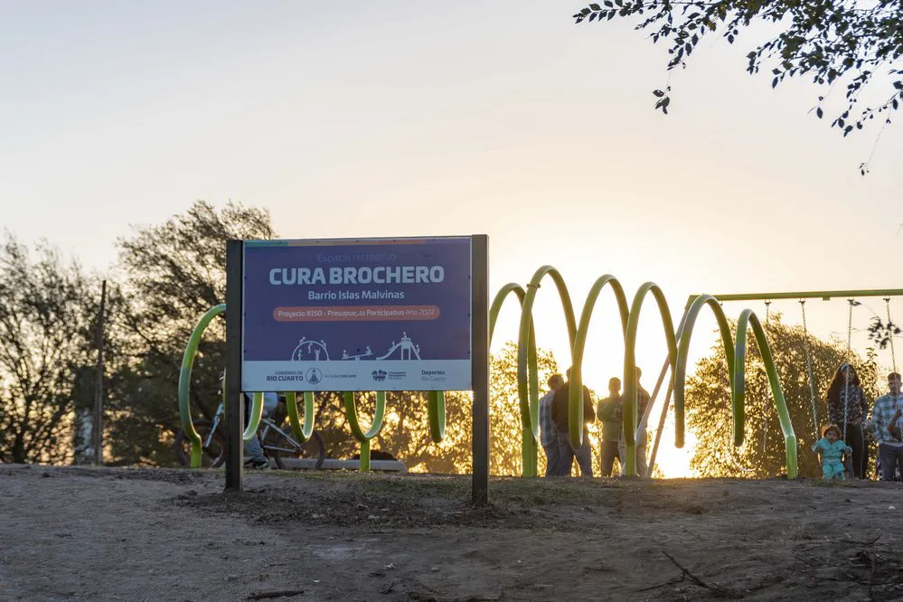 REGION OBJETIVO FOTO RIO CUARTO Plaza PP Islas Malvinas_47