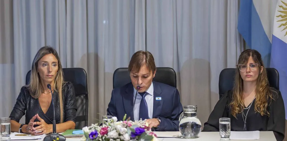 REGION OBJETIVO FOTO BELL VILLE DISCURSO MORONI