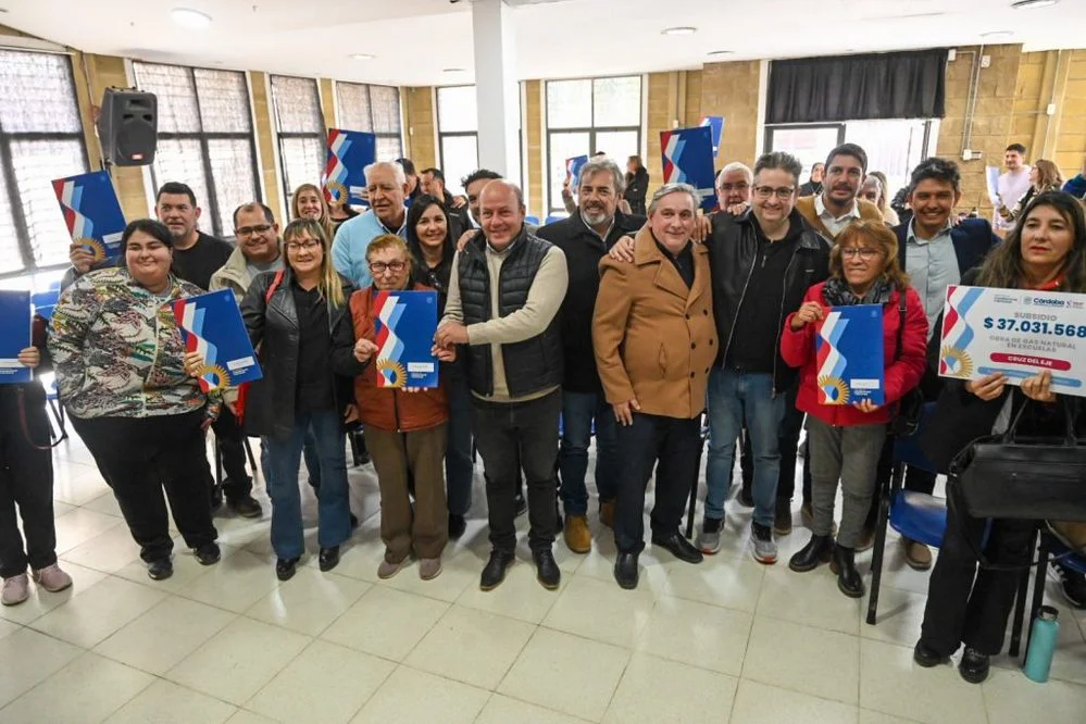 REGION OBJETIVO FOTO CRUZ DEL EJE ANUNCIOS OBRAS