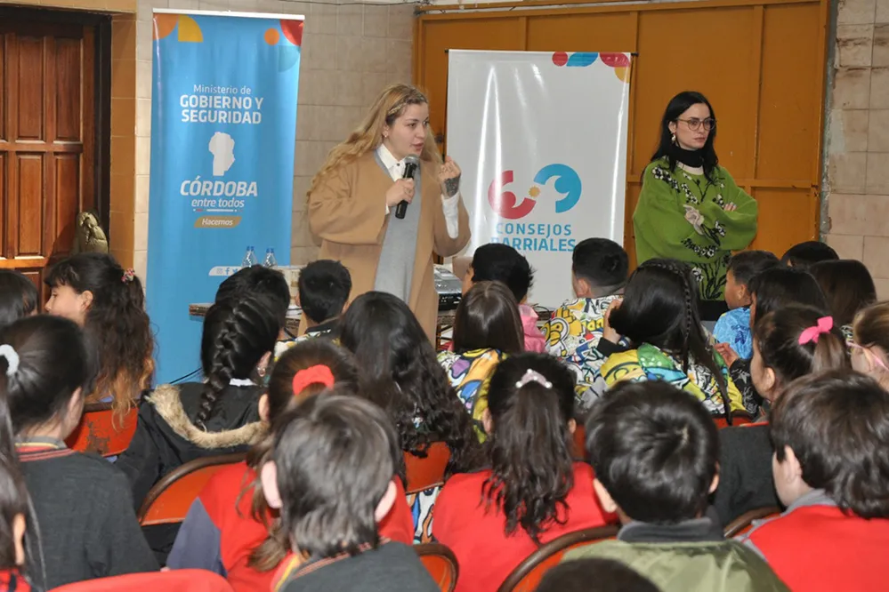 REGION OBJETIVO FOTO RIO CUARTO TALLER GROOMING