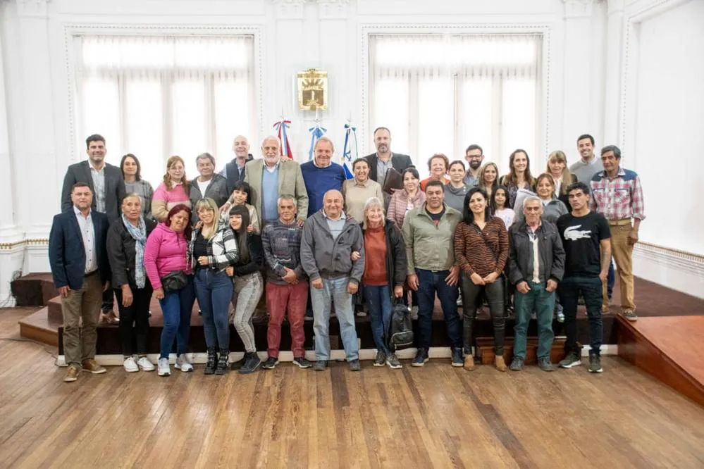 REGION OBJETIVO FOTO RIO CUARTO ESCRITURAS PADRE MUGICA
