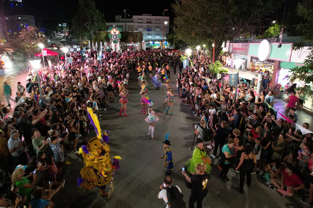 REGION OBJETIVO FOTO VILLA CARLOS PAZ FINDE CARNAVAL 2024 1