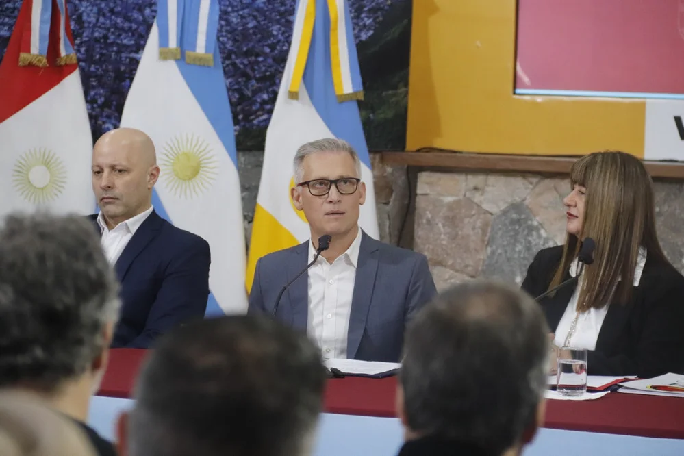 REGION OBJETIVO FOTO VILLA CARLOS PAZ AVILES MENSAJE CONCEJO 2026
