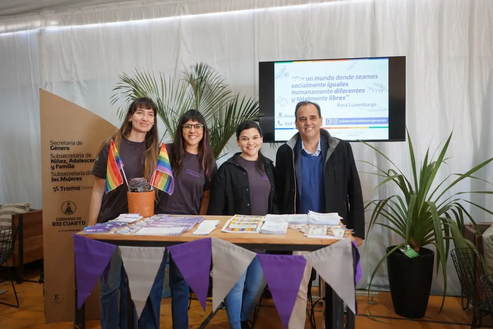 REGION OBJETIVO FOTO RIO CUARTO EXPO RURAL BULLYING