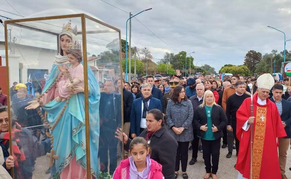 EL OBJETIVO FOTO REDUCCION PROCESION CRISTO BUENA MUERTE 2