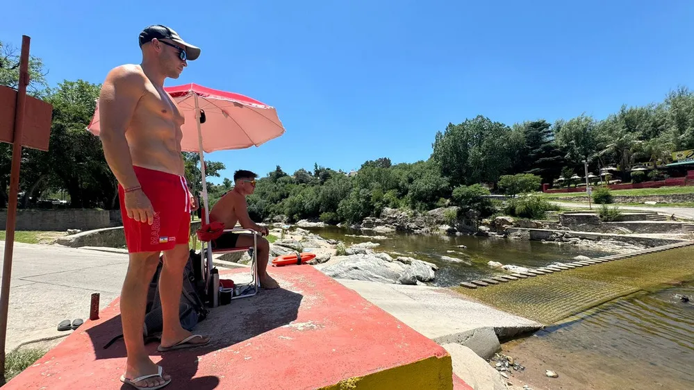 REGION OBJETIVO FOTO VILLA CARLOS PAZ FIN DE SEMANA 151224 4