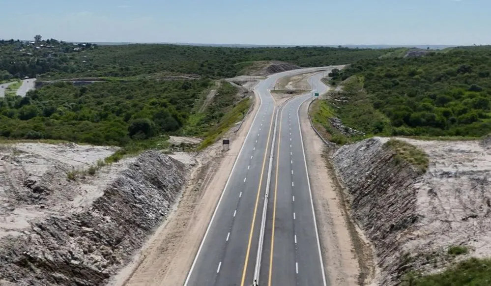 REGION OBJETIVO FOTO AUTOVIA CALAMUCHITA INAUGURADA 2