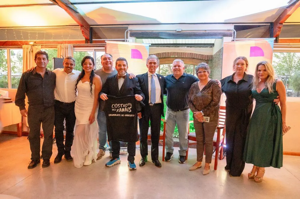 REGION OBJETIVO FOTO ARROYITO JAIRO HUESPED DE HONOR 2