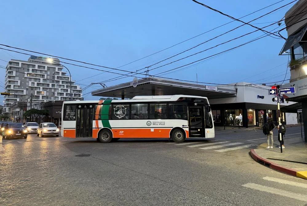 REGION OBJETIVO FOTO BELL VILLE TRANSPORTE URBANO