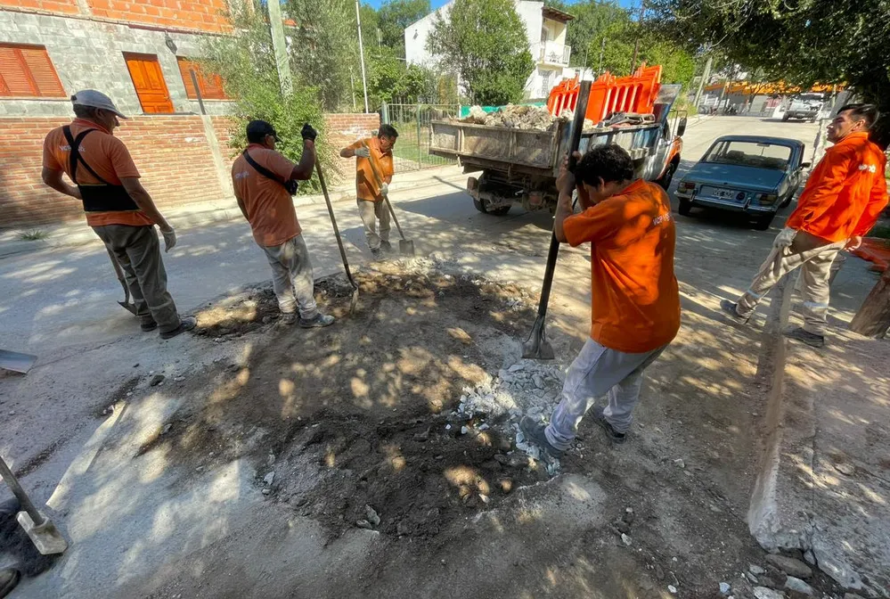 REGION OBJETIVO FOTO VILLA CARLOS PAZ ARREGLO CALLES NORTE