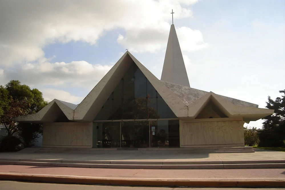 REGION OBJETIVO FOTO ARROYITO IGLESIA NTRA SRA DE LA MERCED
