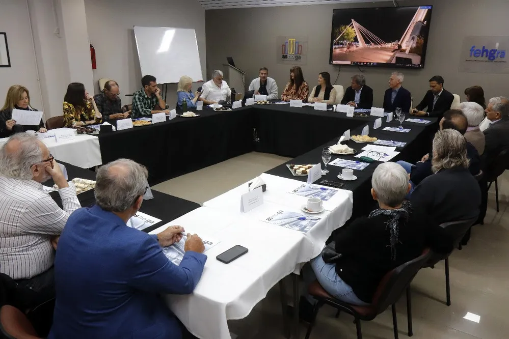 REGION OBJETIVO FOTO VILLA CARLOS PAZ REUNION FEHGRA