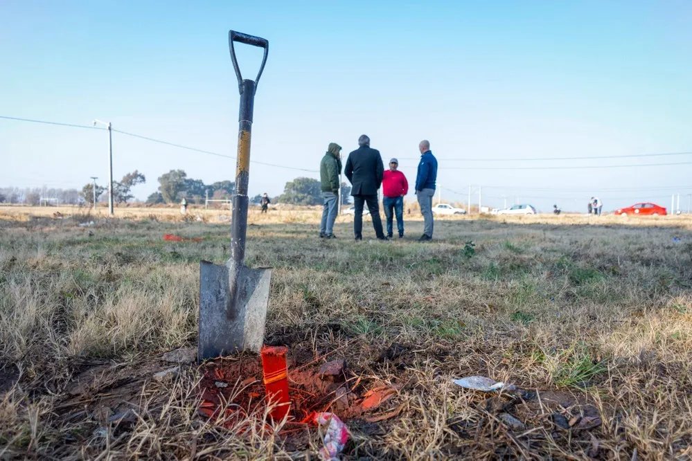 REGION OBJETIVO FOTO RIO CUARTO ENTREGA LOTEO COLOMBRES
