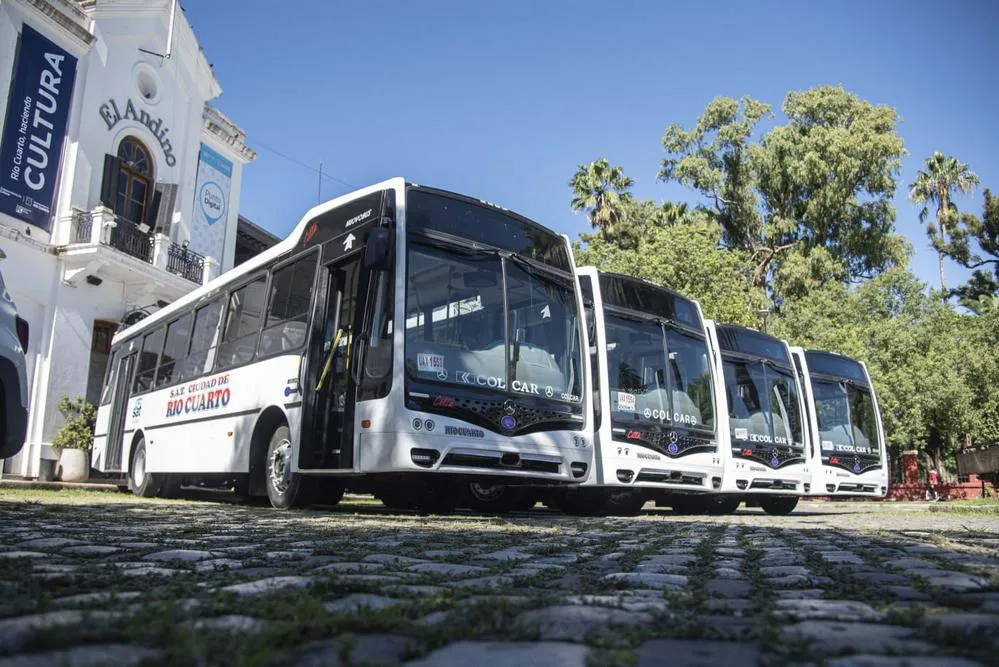 REGION OBJETIVO FOTO RIO CUARTO TRANSPORTE URBANO COLECTIVOS