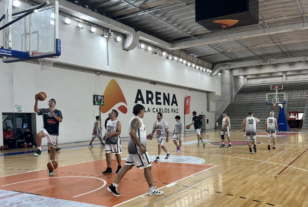 REGION OBJETIVO FOTO VILLA CARLOS PAZ FIN DE SEMANA 110525 BASQUET