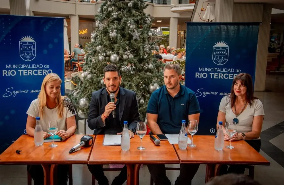 REGION OBJETIVO FOTO RIO TERCERO ANUNCIO NAVIDAD FACE