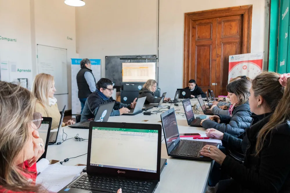 REGION OBJETIVO FOTO RIO CUARTO CURSOS PUNTO DIGITAL