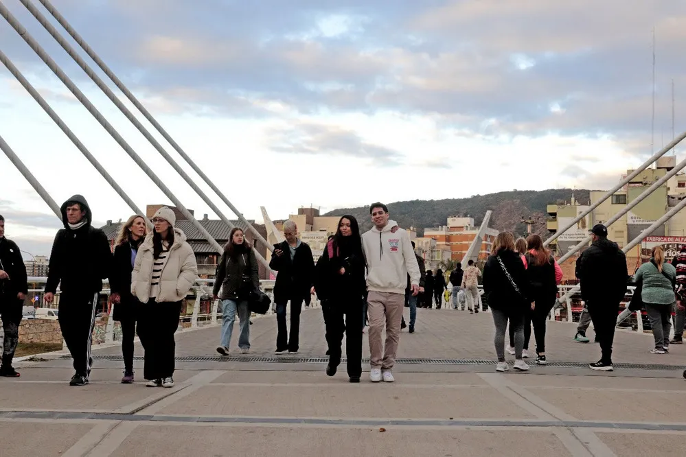 REGION OBJETIVO FOTO VILLA CARLOS PAZ FINDE LARGO - 2024-06-23T193640.217