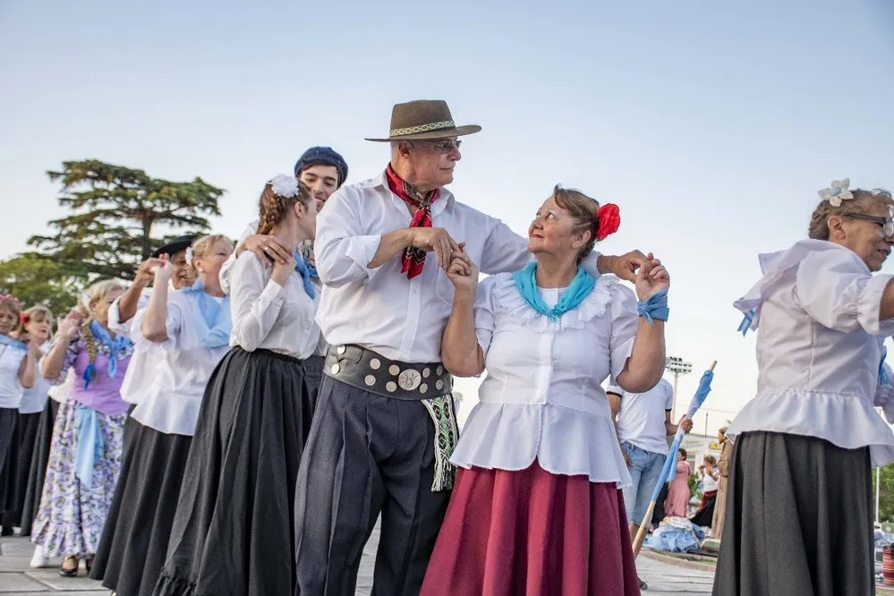REGION OBJETIVO FOTO RIO CUARTO Día de la Ciudad - Pericon Nacional (9)