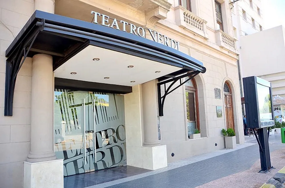 REGION OBJETIVO FOTO VILLA MARIA TEATRO VERDI DIARIO DEL CENTRO DEL PAIS