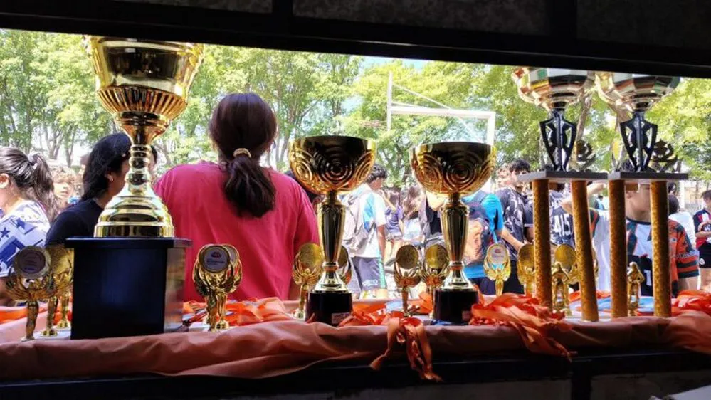 REGION OBJETIVO FOTO ENTE METRO MALVINAS INTERCOLEGIALES