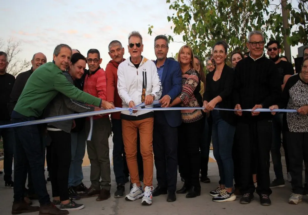 REGION OBJETIVO FOTO SAN FRANCISCO PAVIMENTO 9 DE SEPTIEMBRE INAUGURACIÓN