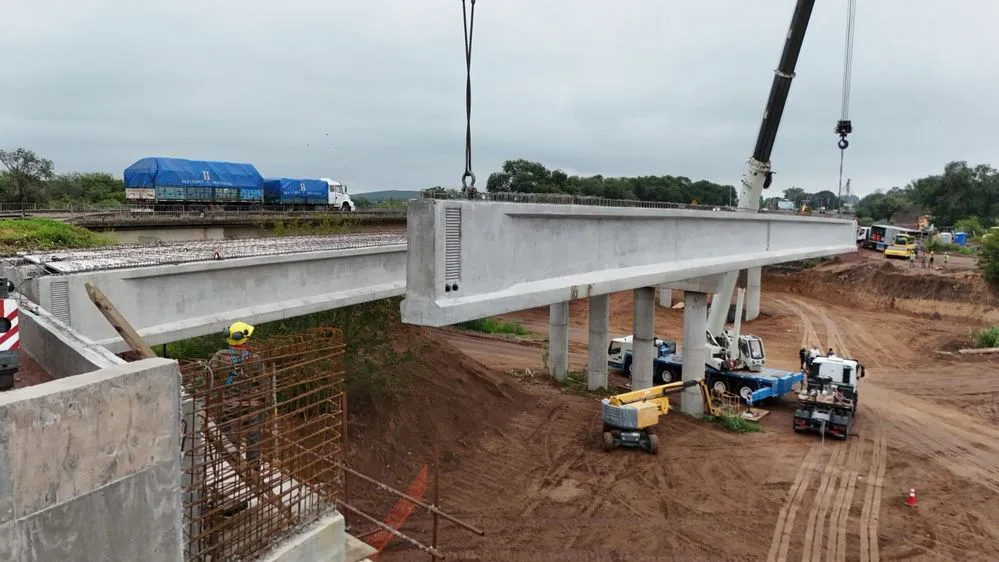 REGION OBJETIVO FOTO RIO CARNERO NUEVO PUENTE 1