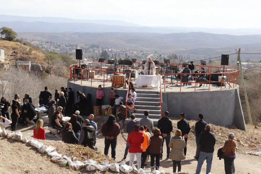 REGION OBJETIVO FOTO VILLA CARLOS PAZ BEATA 1