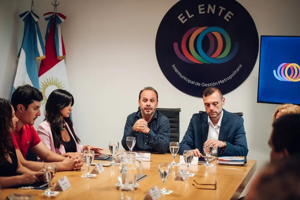 REGION OBJETIVO FOTO ENTE METRO CBA REUNION ESPECTACULOS